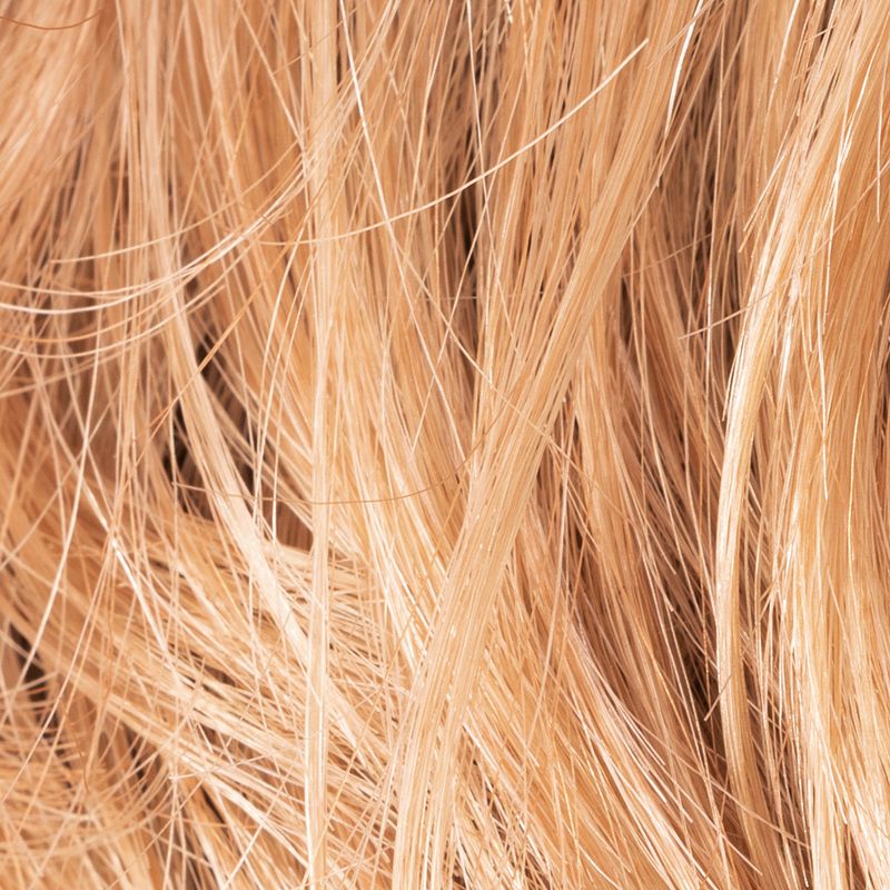 toffeeblonde rooted 