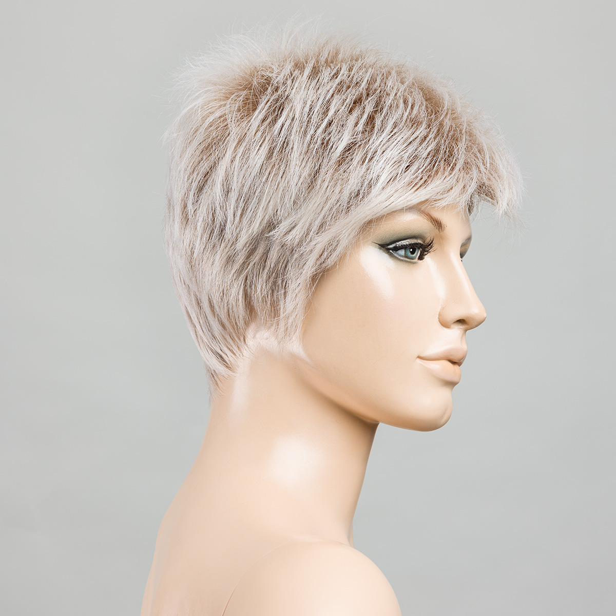 platinblonde rooted 