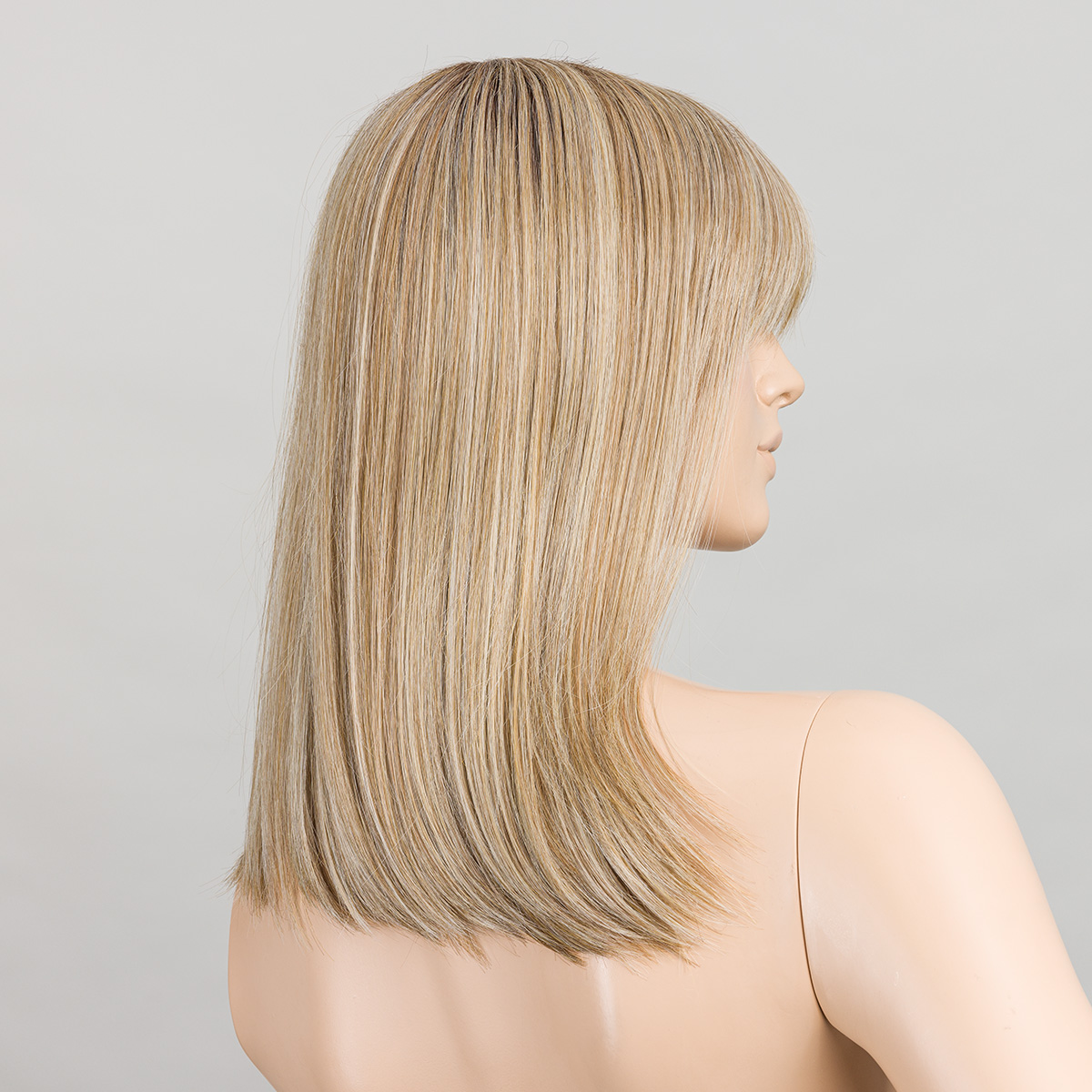 sandyblonde rooted 